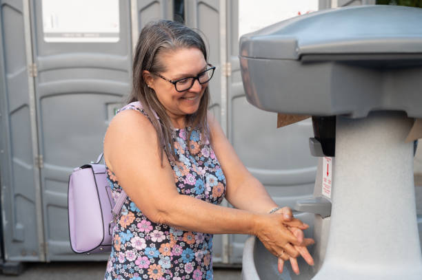 Best Portable toilet rental cost  in Talent, OR